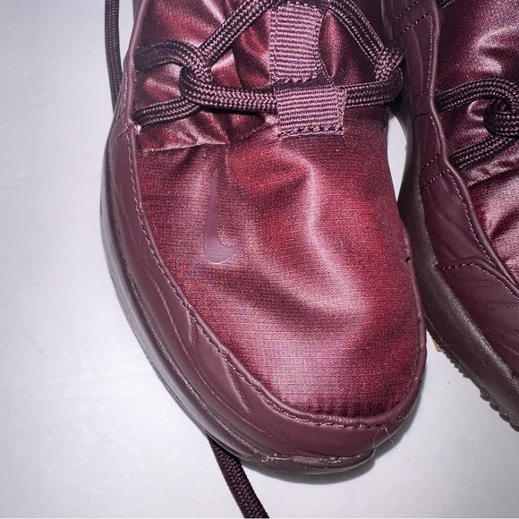 Nike Tanjun High Rise Women's Boots Burgundy New, Unworn, without tag/Box size 6 - Picture 12 of 15